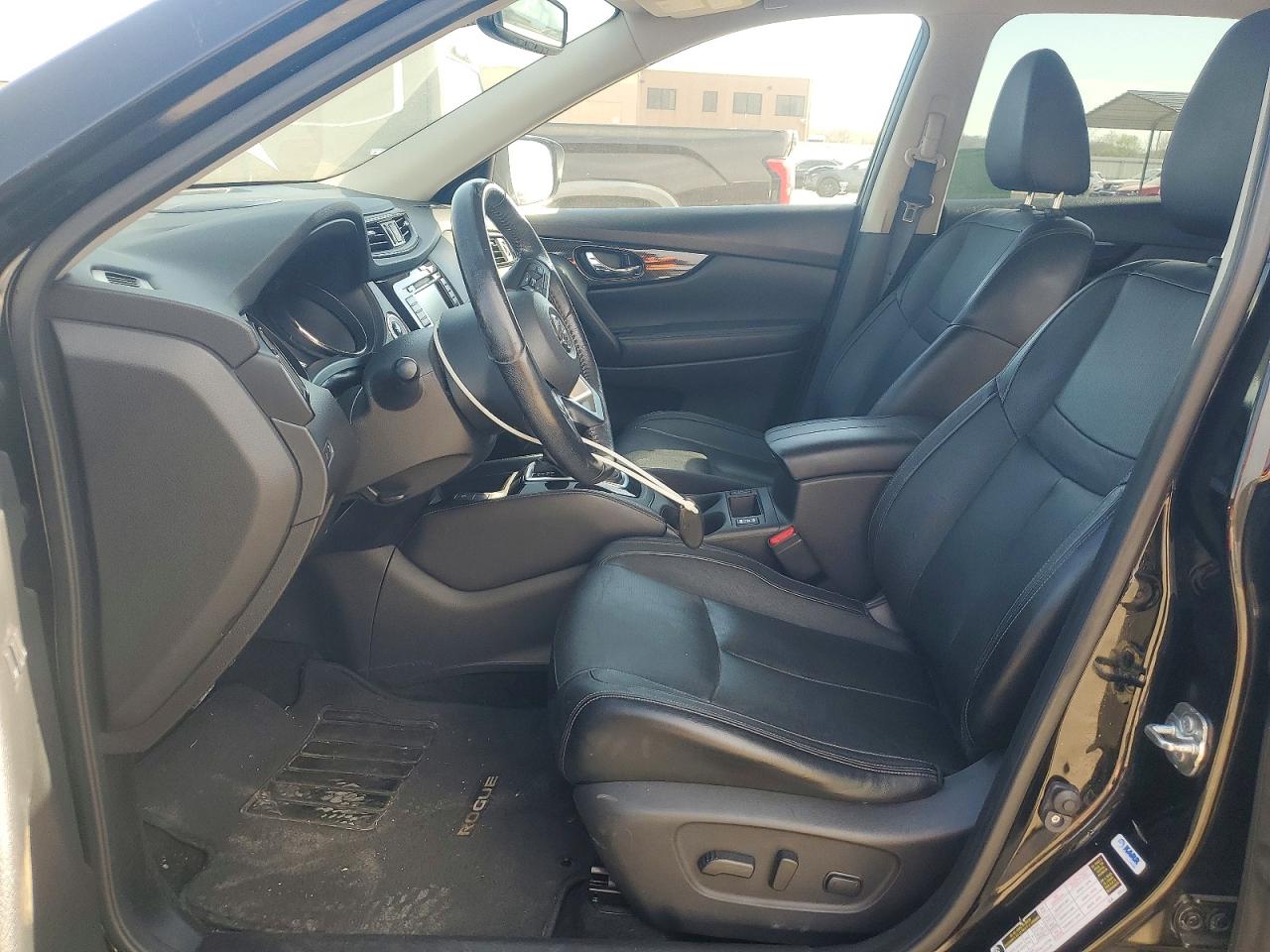 2018 NISSAN ROGUE S photo 7