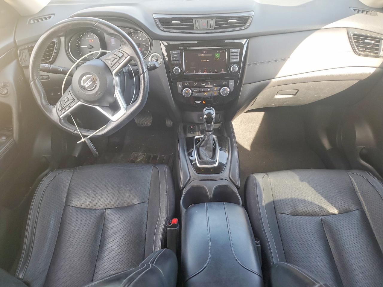 2018 NISSAN ROGUE S photo 8