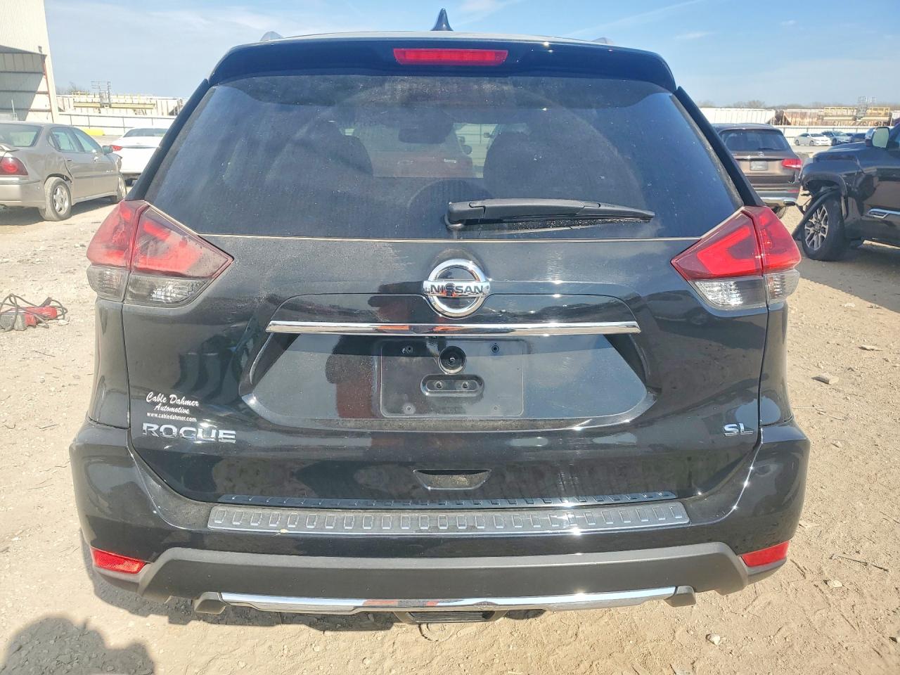2018 NISSAN ROGUE S photo 6