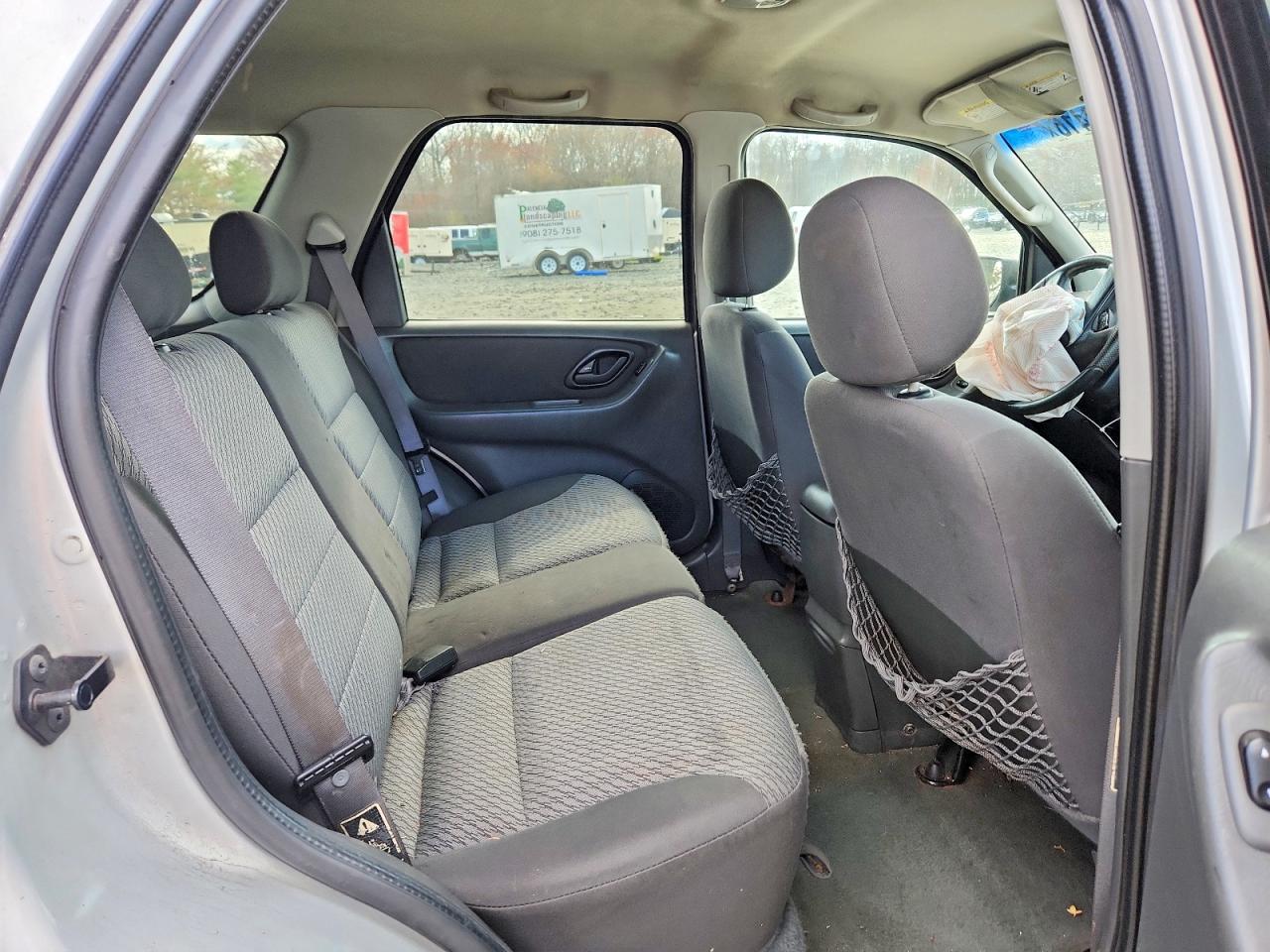 2003 FORD ESCAPE XLT photo 21