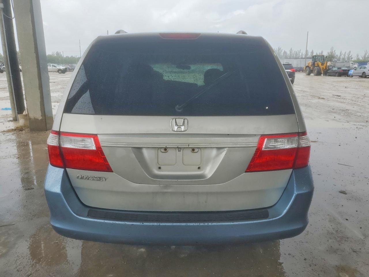 2006 HONDA ODYSSEY EX photo 16