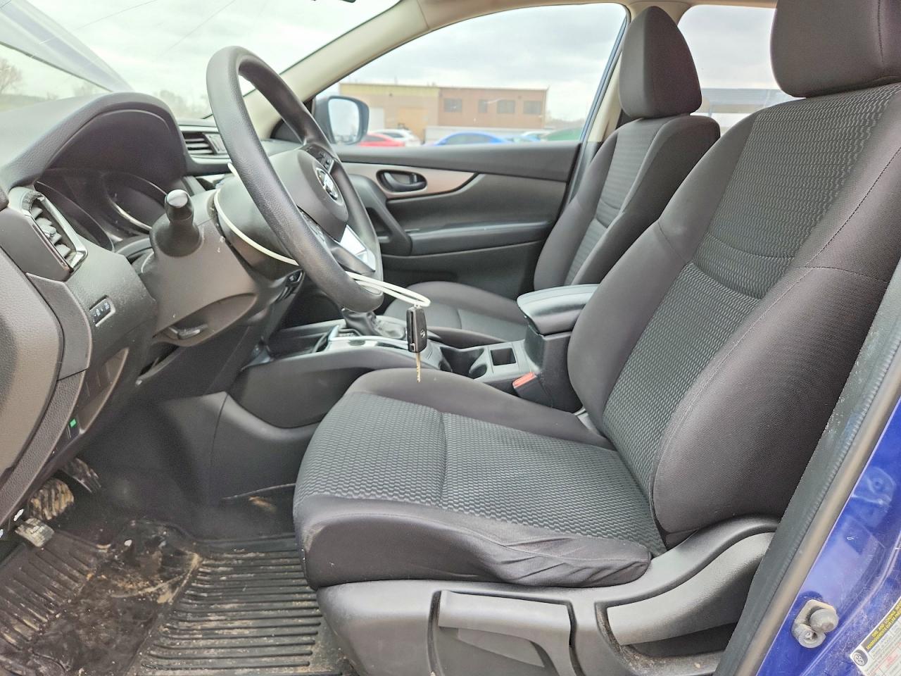 2018 NISSAN ROGUE SPORT S photo 7