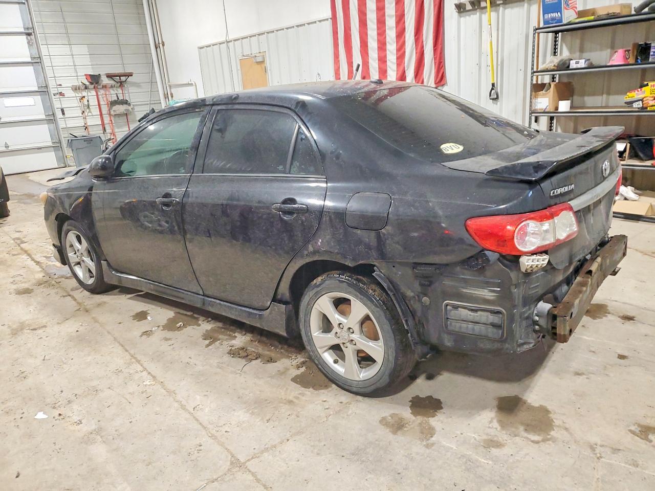 2011 TOYOTA COROLLA S photo 3