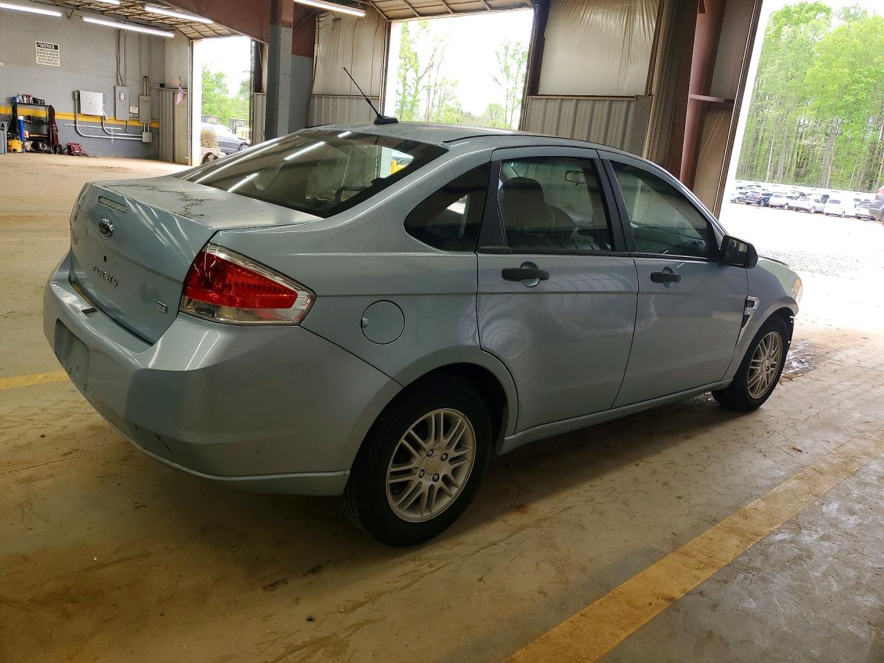 2008 FORD FOCUS SE photo 3