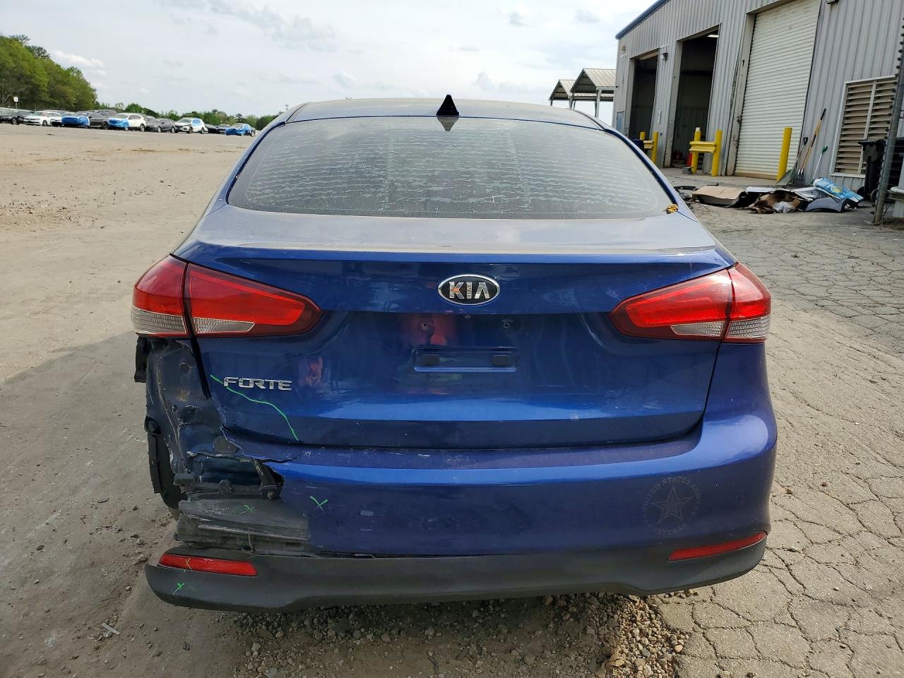 2018 KIA FORTE LX photo 16