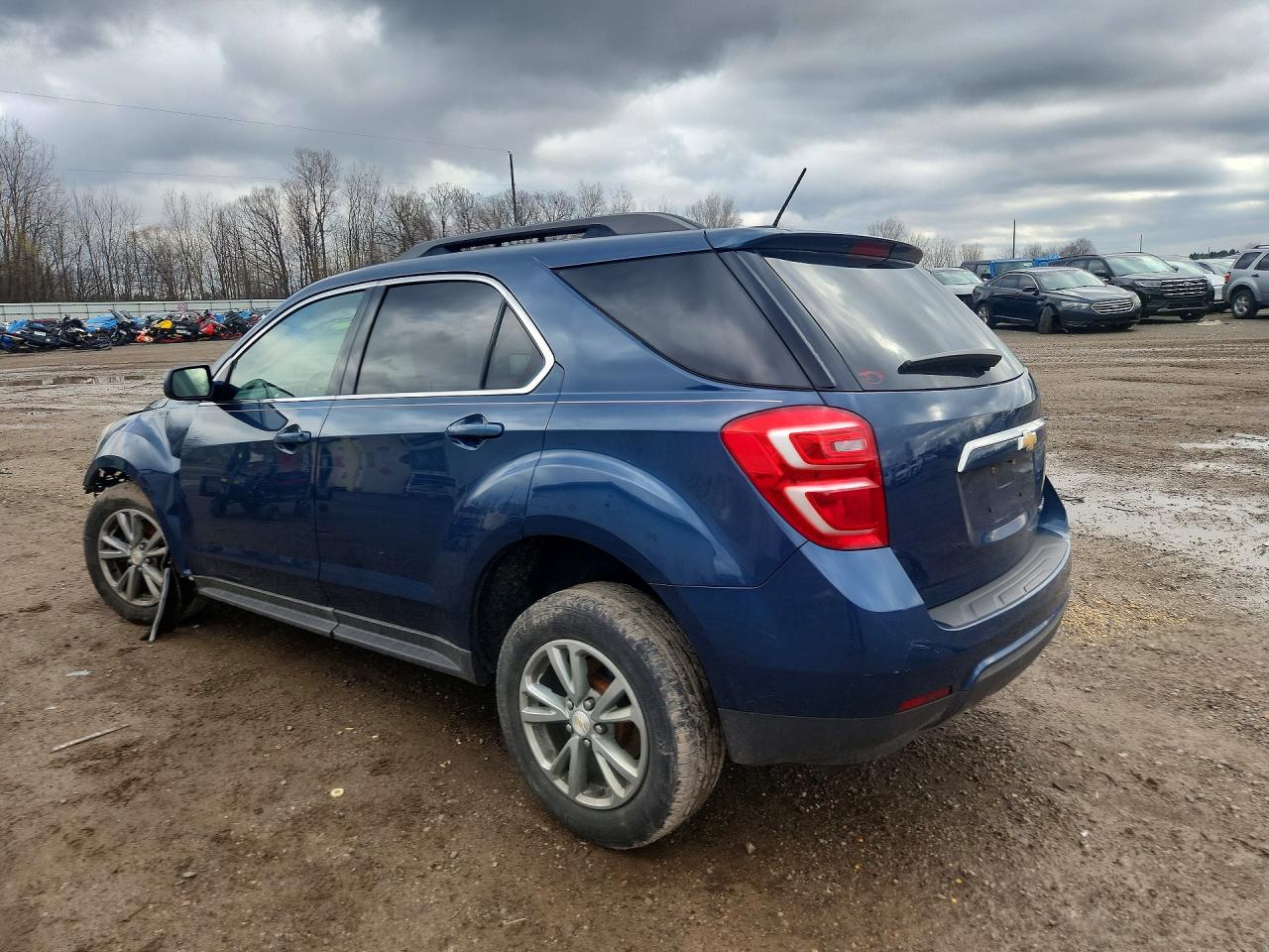2016 CHEVROLET EQUINOX LT photo 3