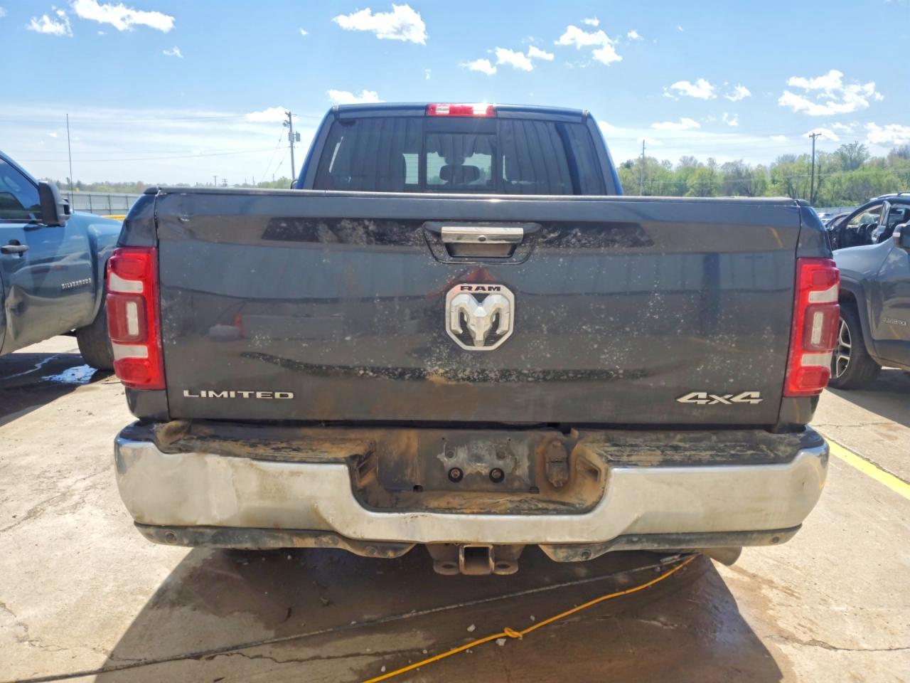 2020 RAM 3500 LIMITED photo 11
