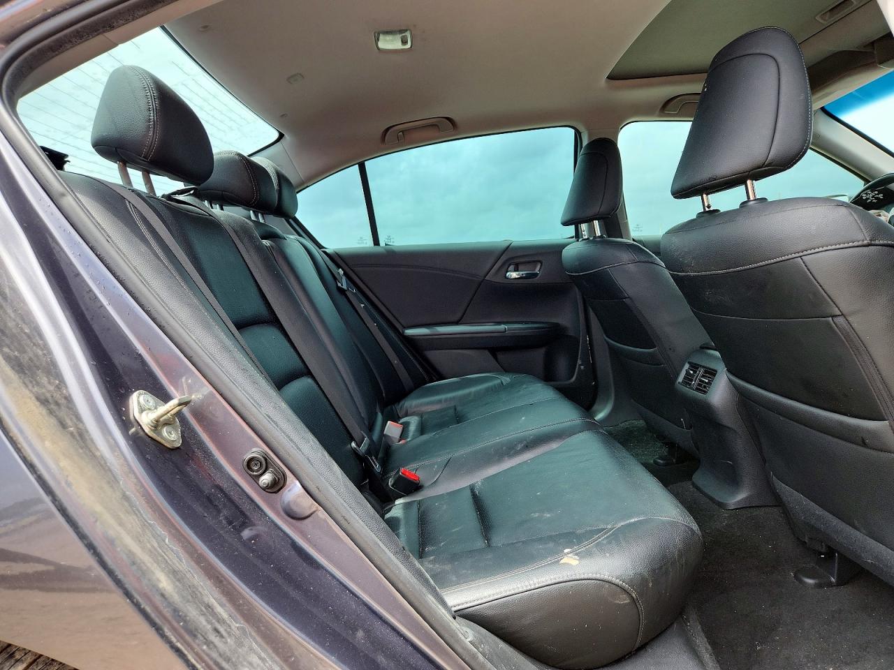 2017 HONDA ACCORD EXL photo 10