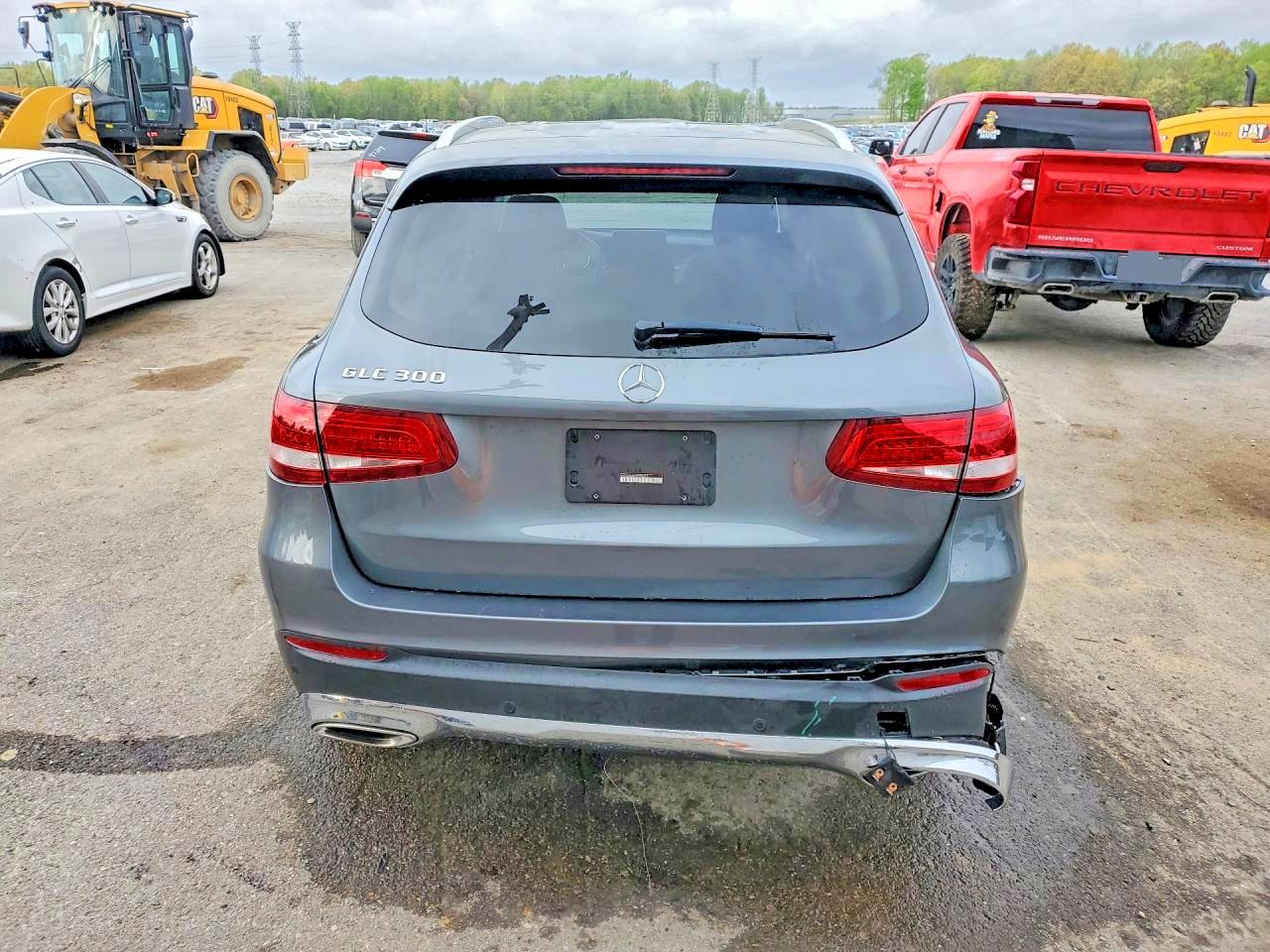 2016 MERCEDES-BENZ GLC 300 photo 16