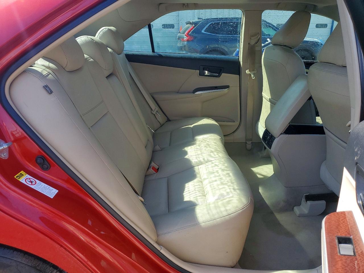 2012 TOYOTA CAMRY XLE photo 19