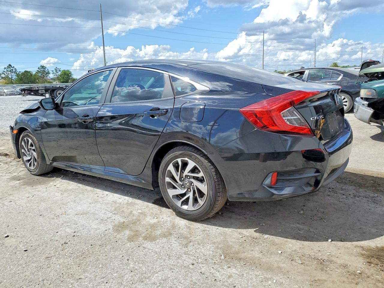 2016 HONDA CIVIC EX photo 3