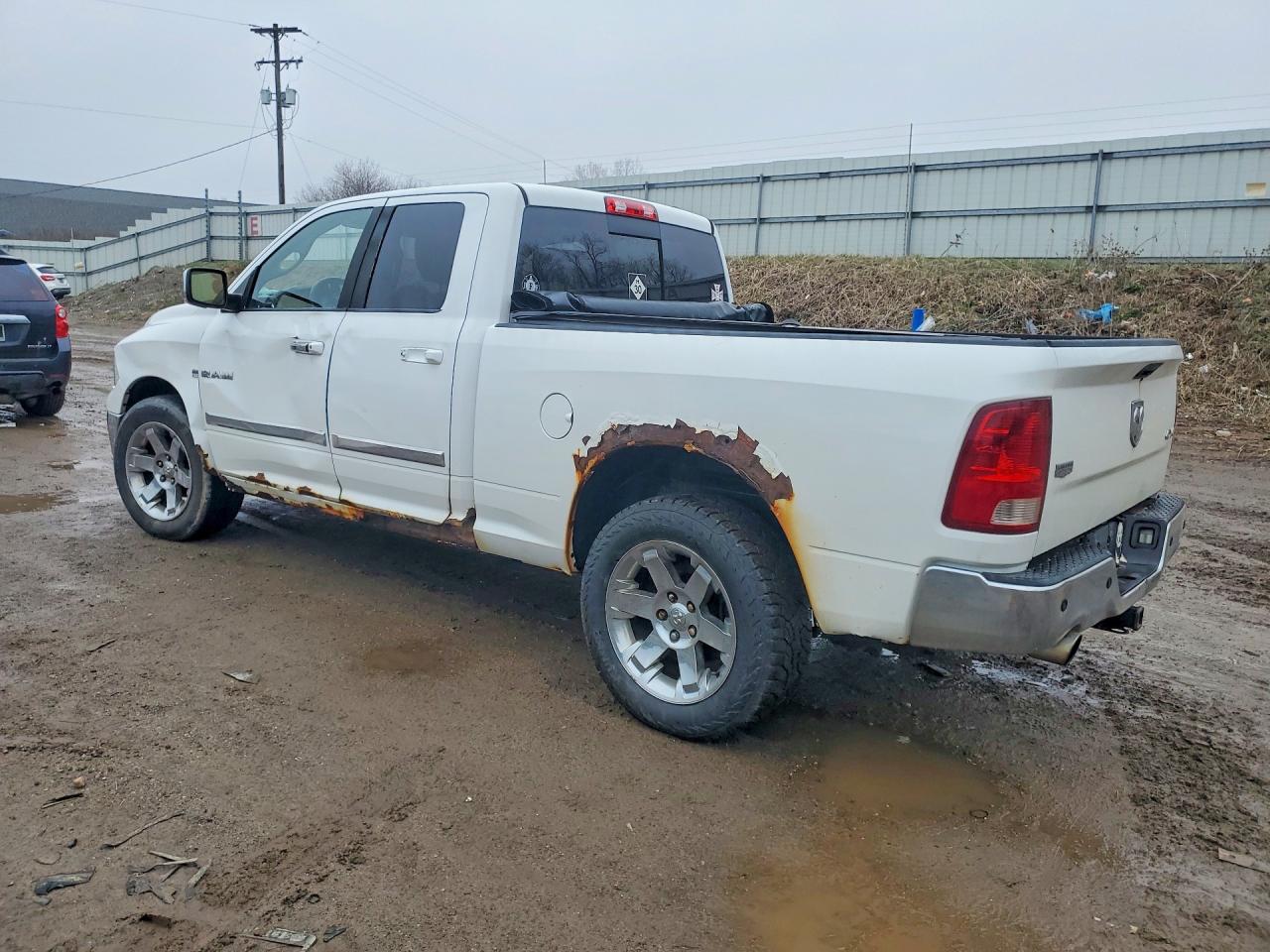 2010 DODGE RAM 1500 photo 3