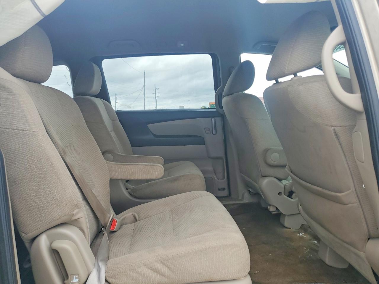2013 HONDA ODYSSEY LX photo 21