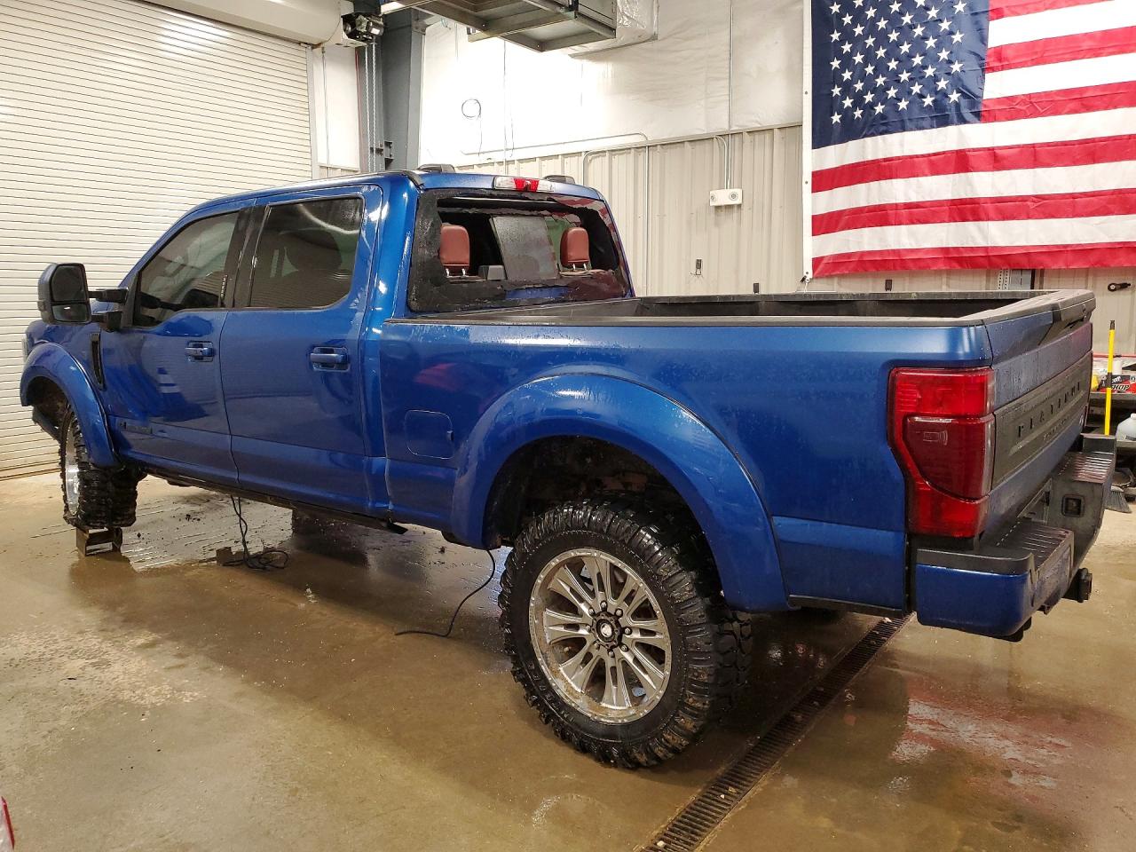 2022 FORD F350 SUPER DUTY photo 2