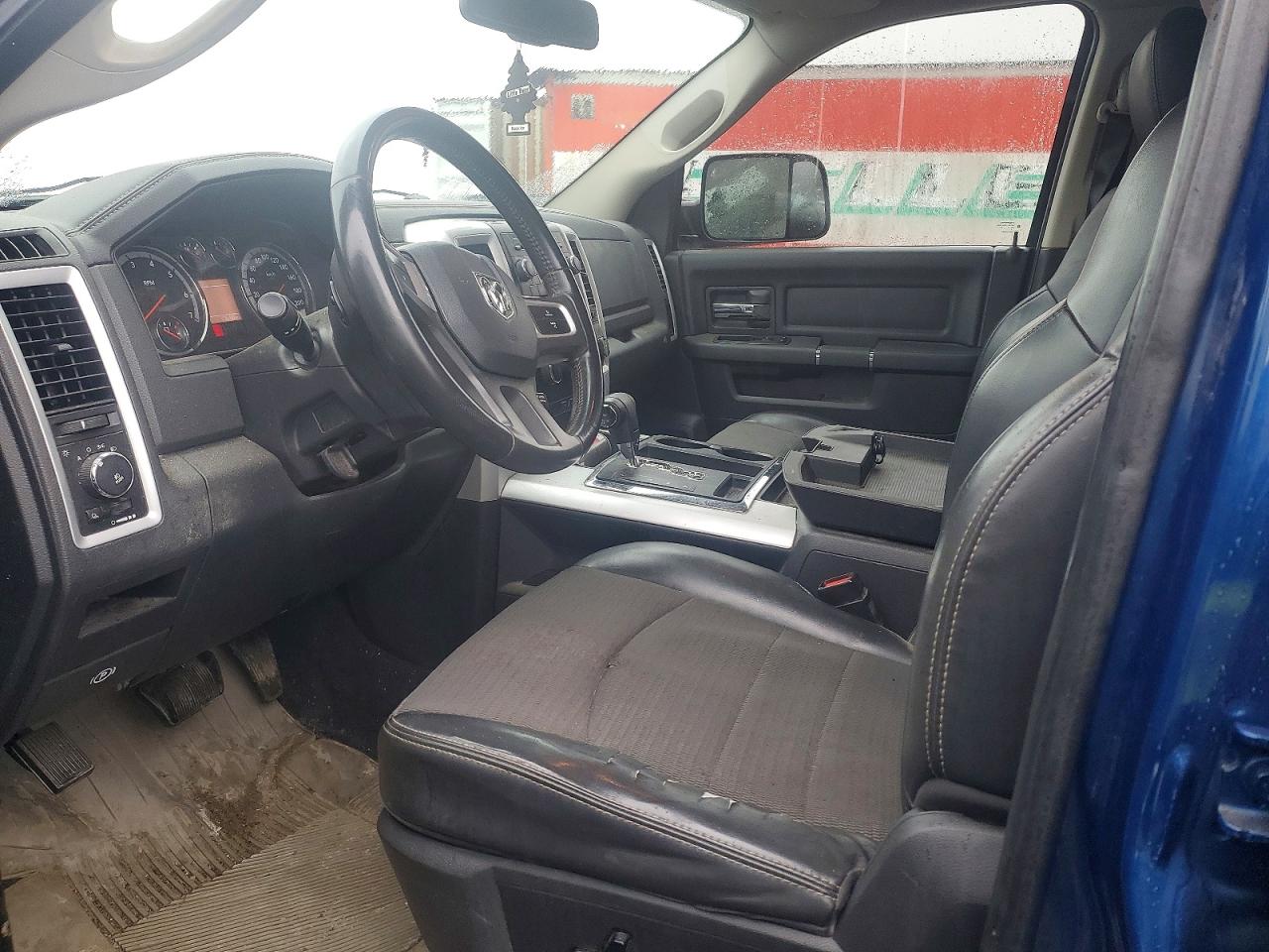 2010 DODGE RAM 1500 photo 13