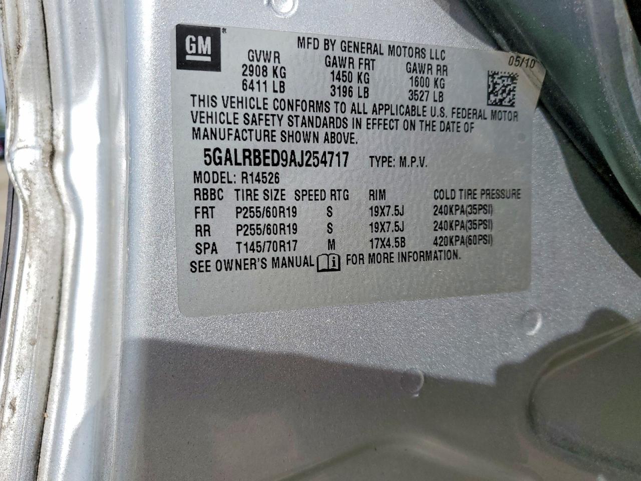 2010 BUICK ENCLAVE CXL photo 25