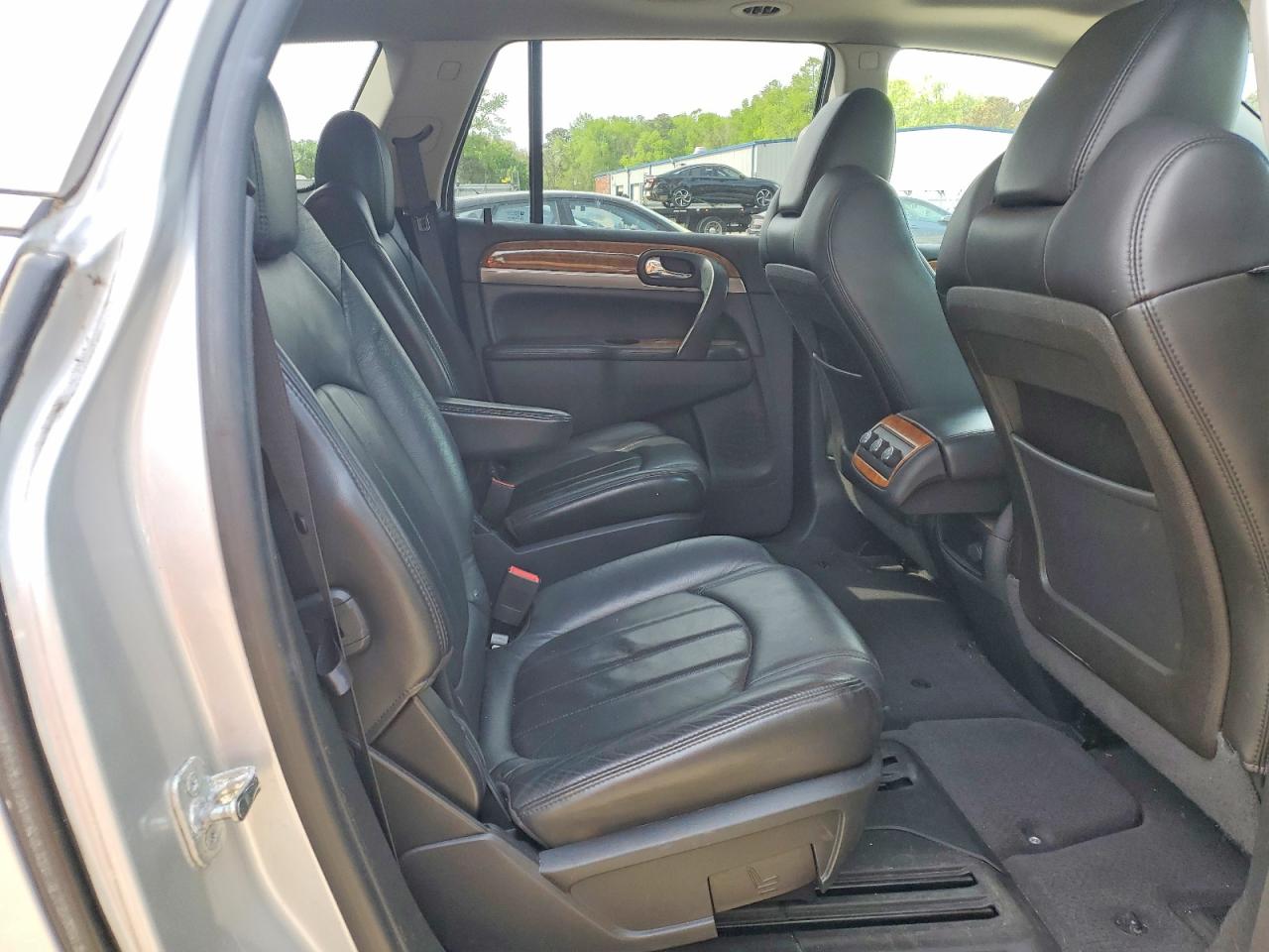 2010 BUICK ENCLAVE CXL photo 21