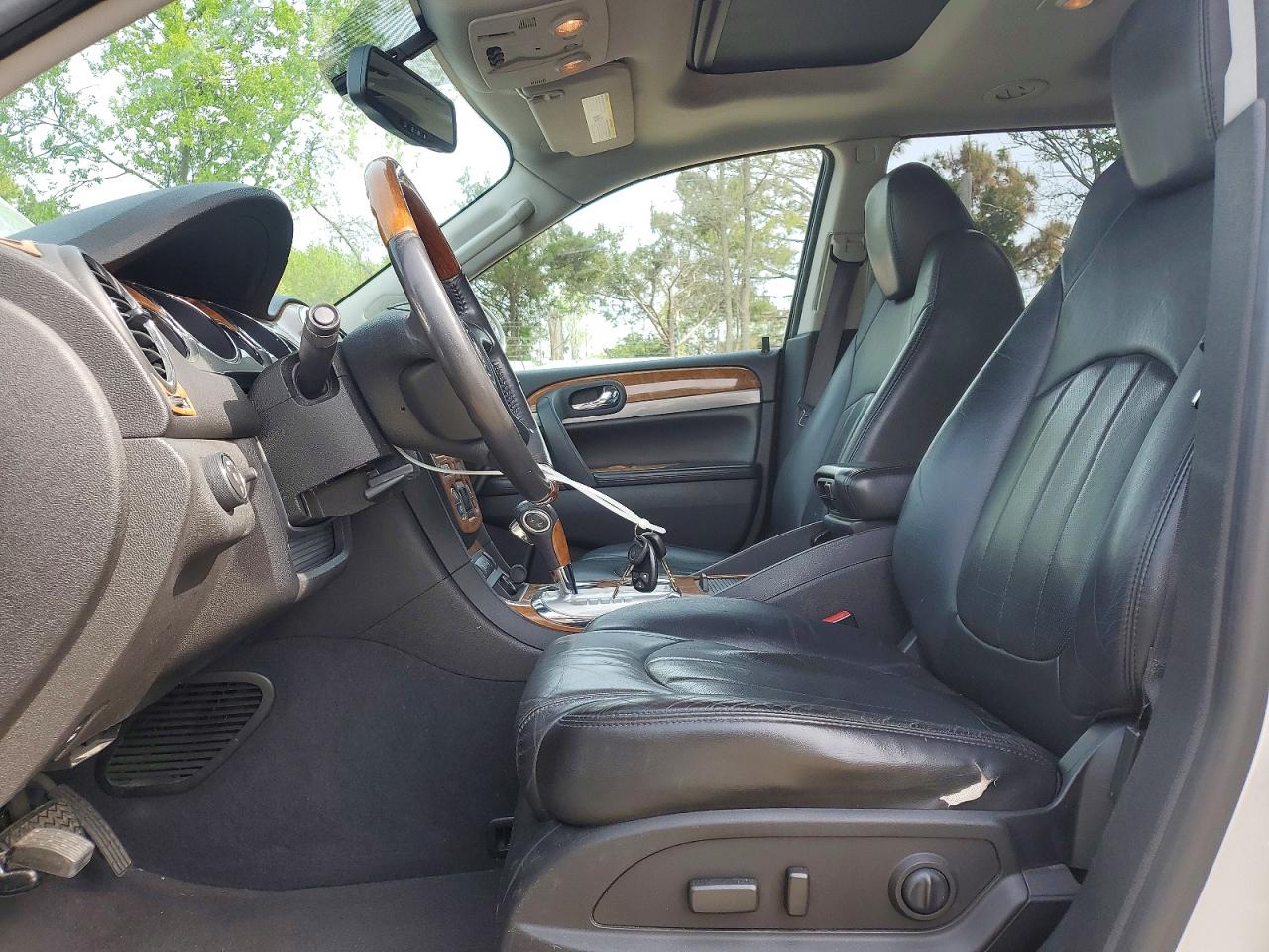 2010 BUICK ENCLAVE CXL photo 13