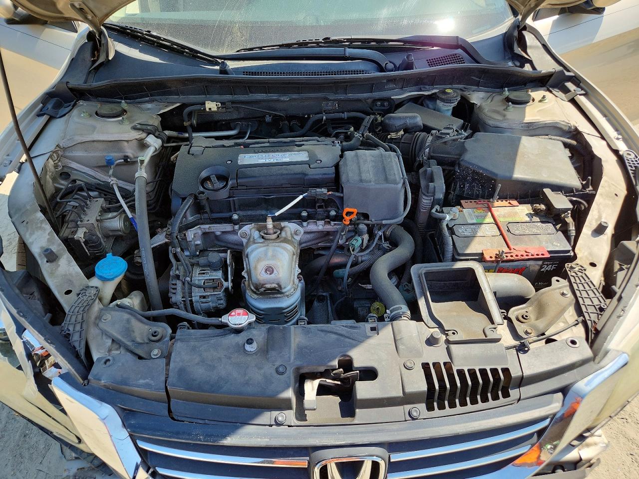 2015 HONDA ACCORD LX photo 11