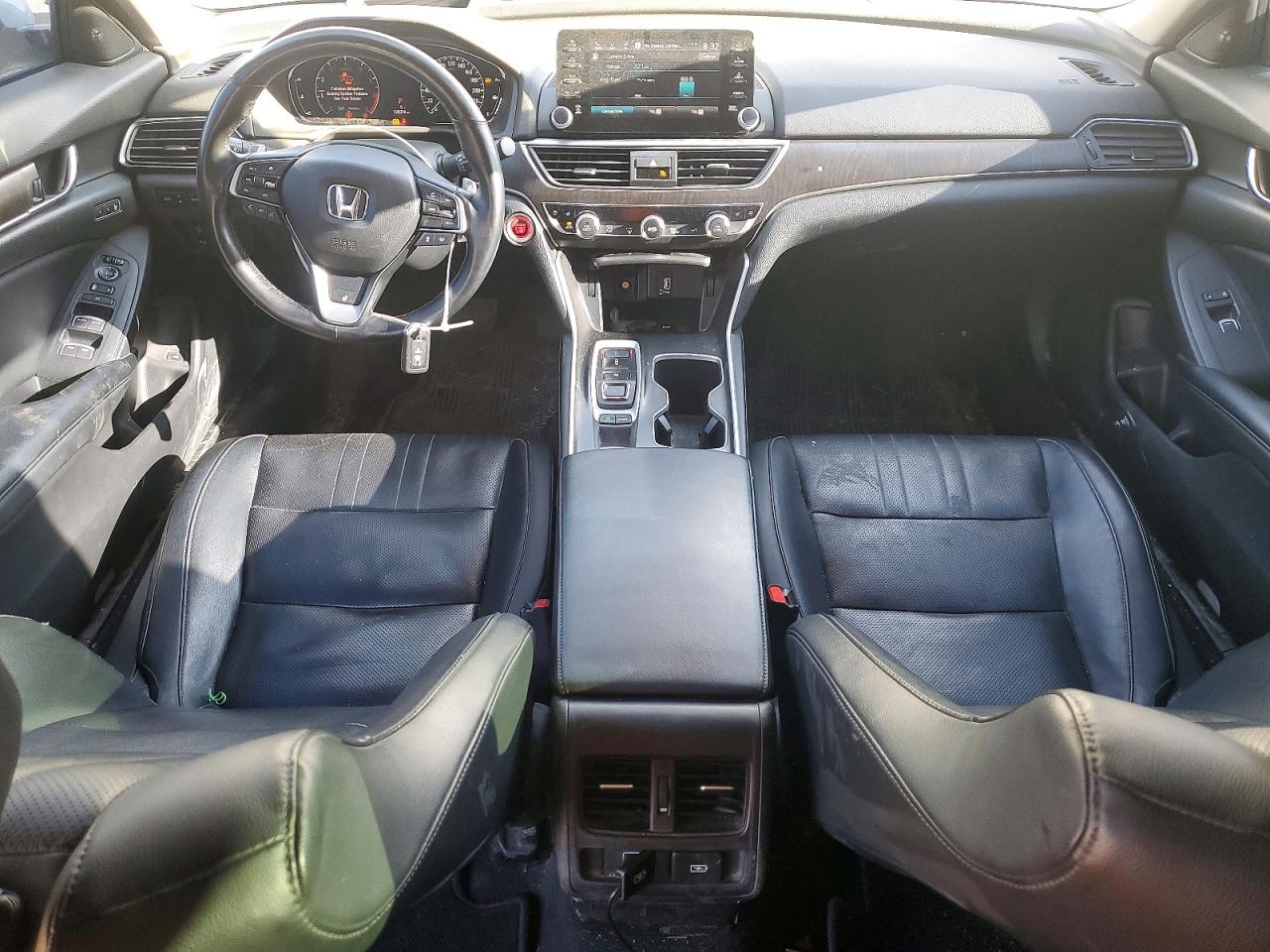 2018 HONDA ACCORD TOURING photo 15