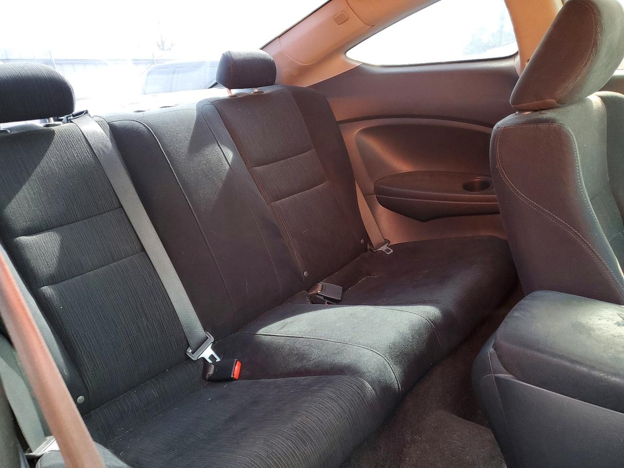 2012 HONDA ACCORD LX photo 19