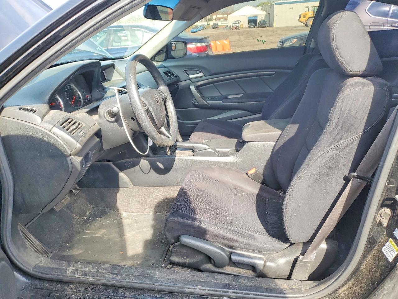 2012 HONDA ACCORD LX photo 13