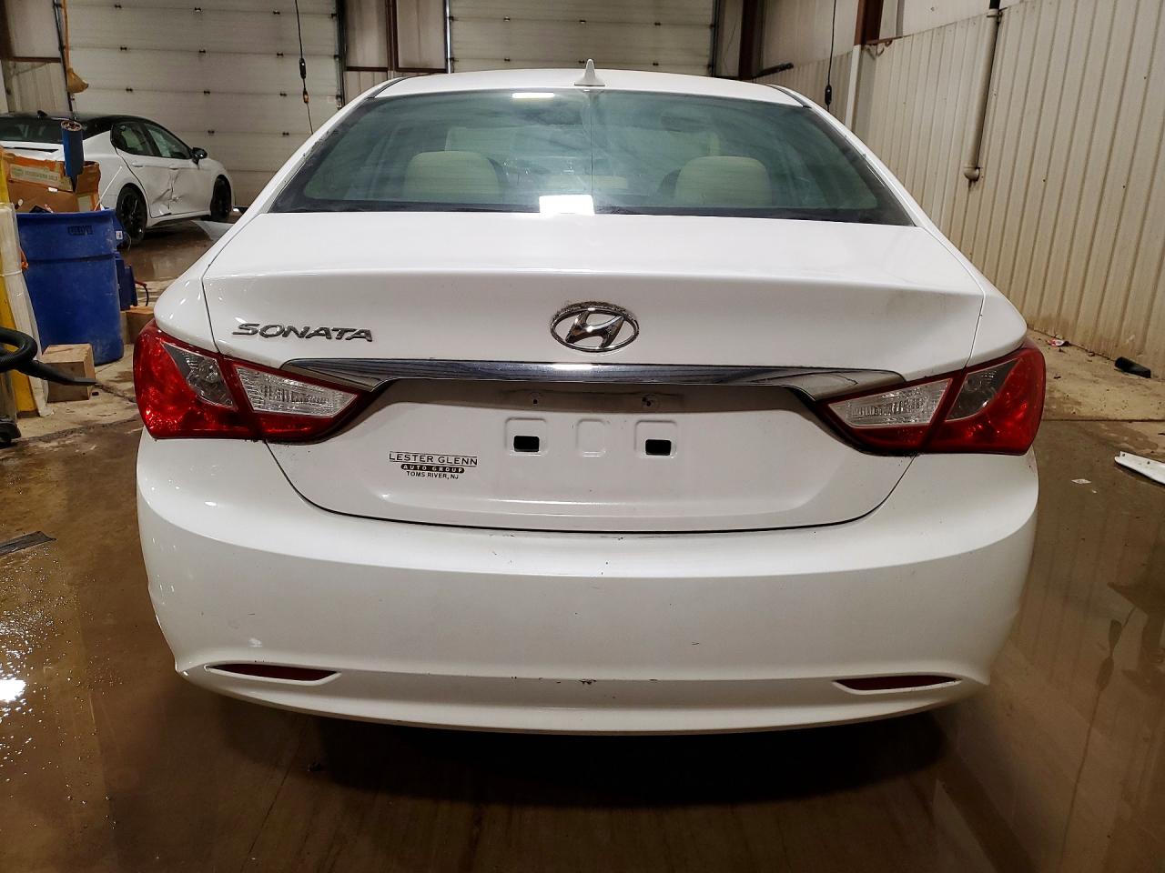 2012 HYUNDAI SONATA GLS photo 11