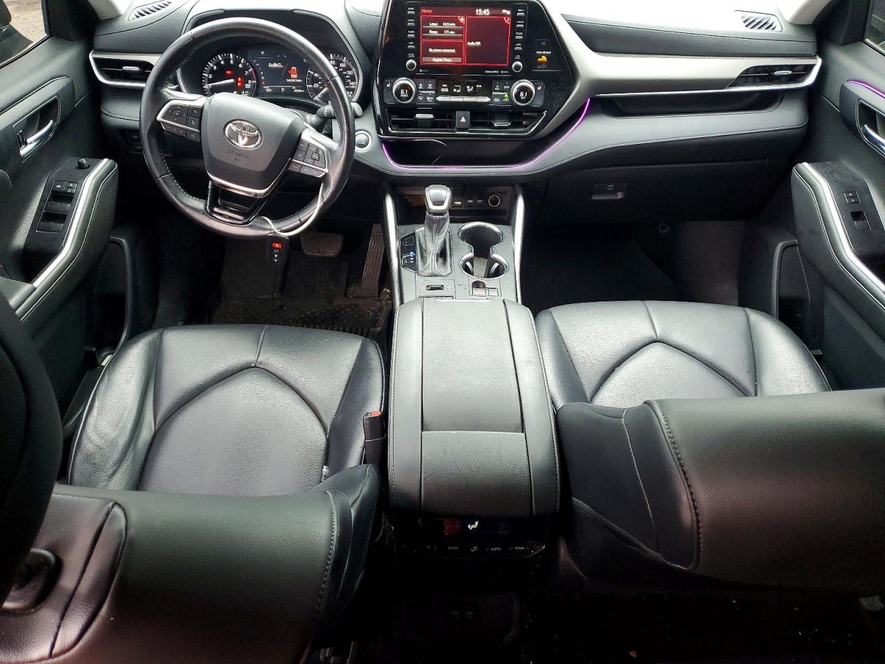 2021 TOYOTA HIGHLANDER XLE photo 15