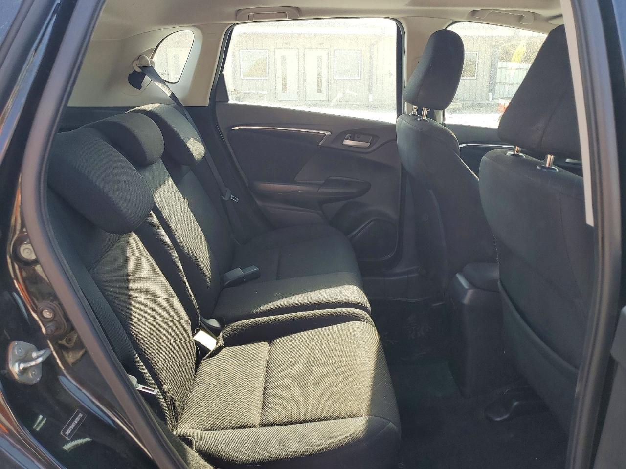 2015 HONDA FIT EX photo 28