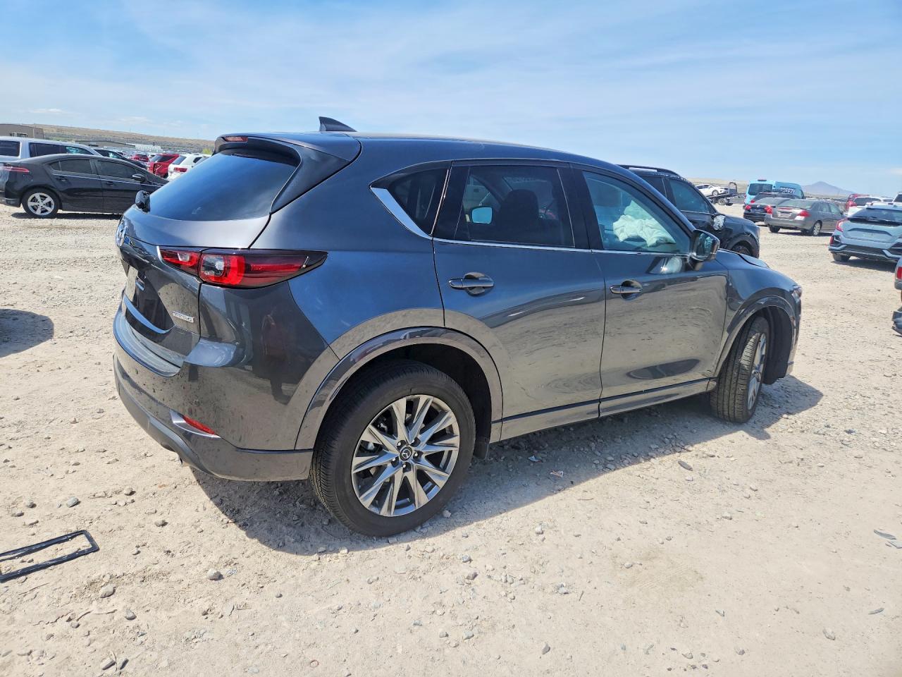 2025 MAZDA CX-5 PREMIUM PLUS photo 3
