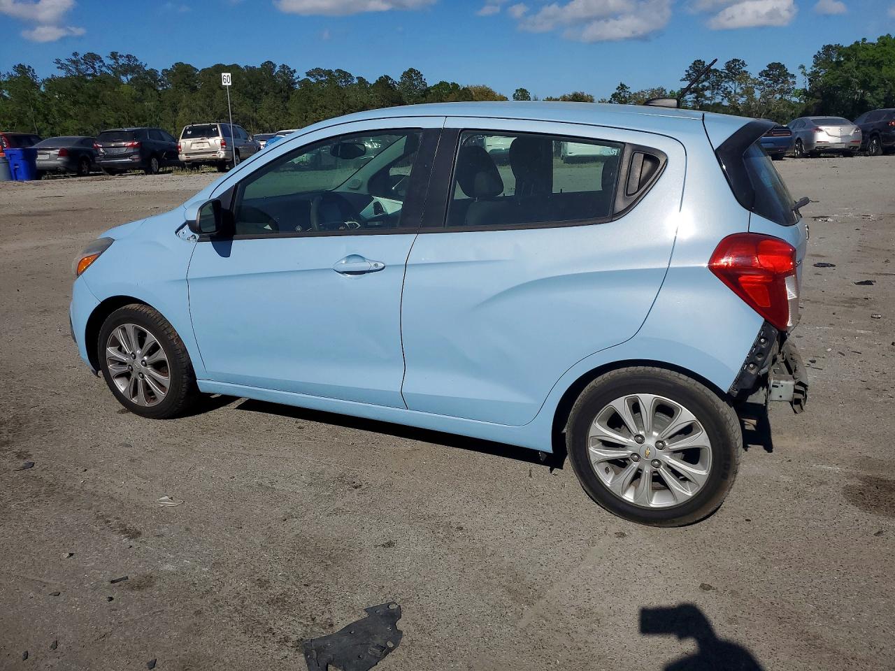 2016 CHEVROLET SPARK 1LT photo 3