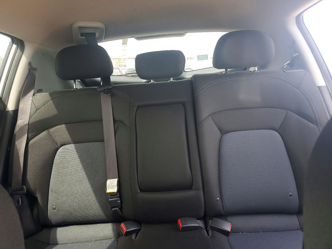 2016 KIA SPORTAGE LX photo 19