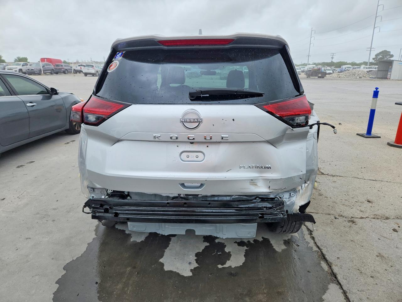 2023 NISSAN ROGUE PLATINUM photo 16