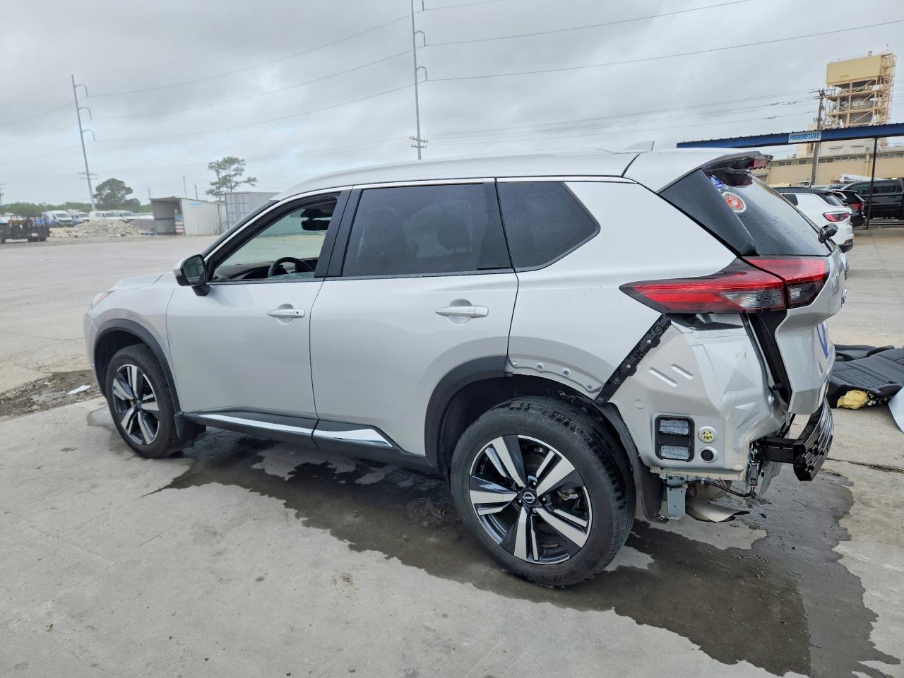 2023 NISSAN ROGUE PLATINUM photo 4