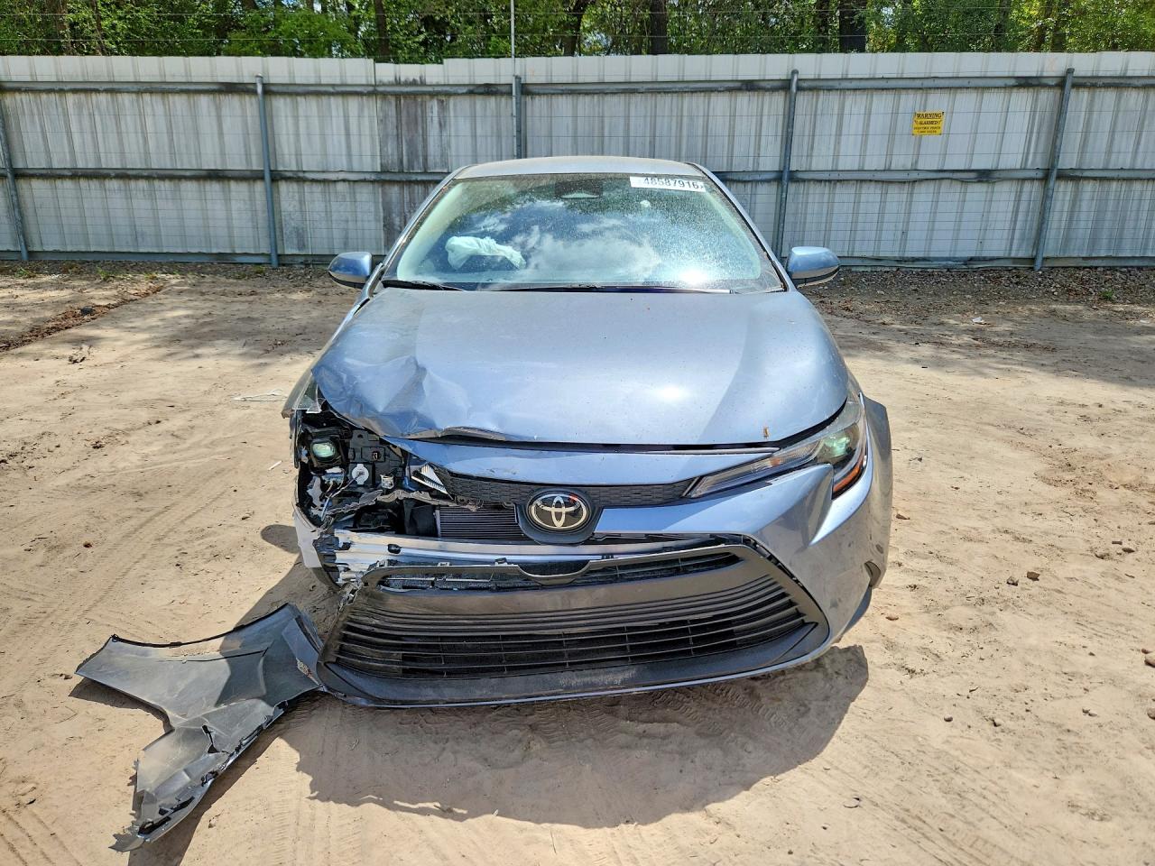 2025 TOYOTA COROLLA LE photo 13