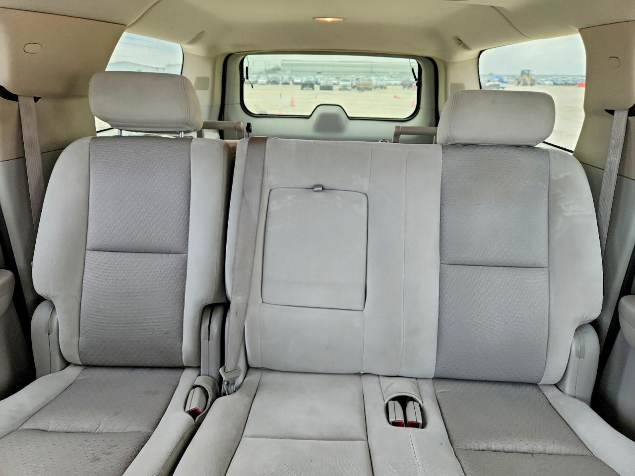 2009 CHEVROLET SUBURBAN C1500 LT photo 10
