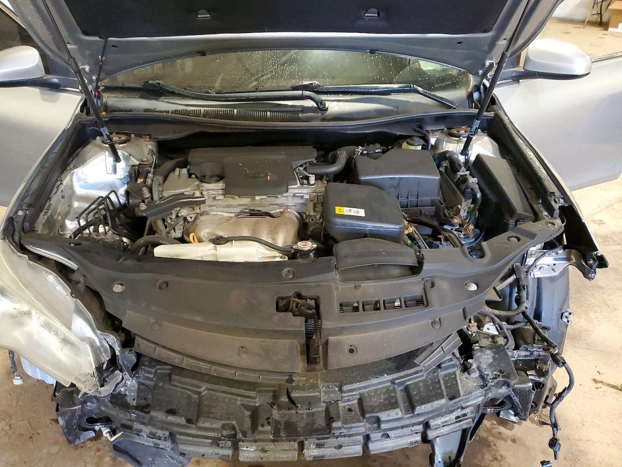 2017 TOYOTA CAMRY LE photo 11
