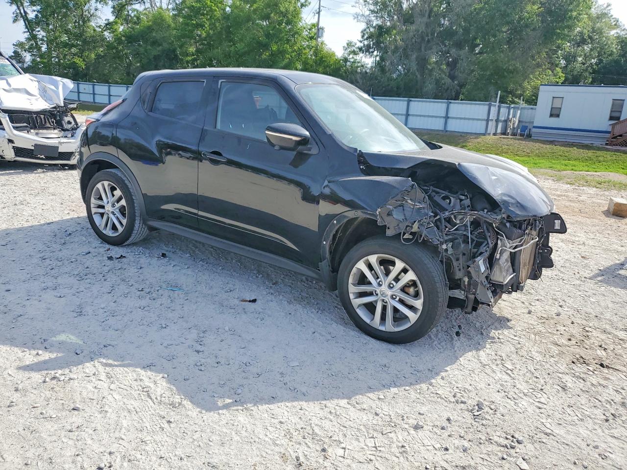 2015 NISSAN JUKE SV photo 7