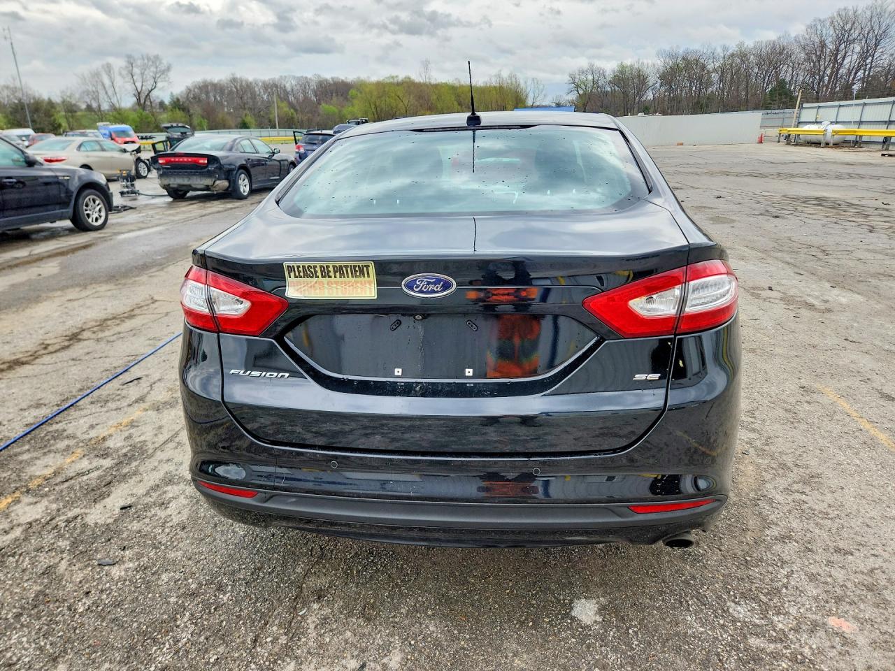 2016 FORD FUSION SE photo 11