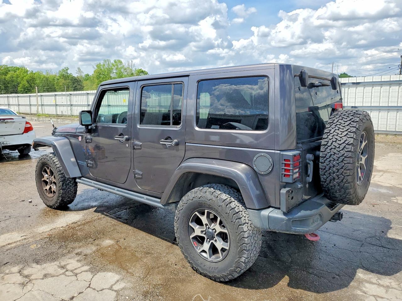 2016 JEEP WRANGLER UNLIMITED RUBICON photo 2