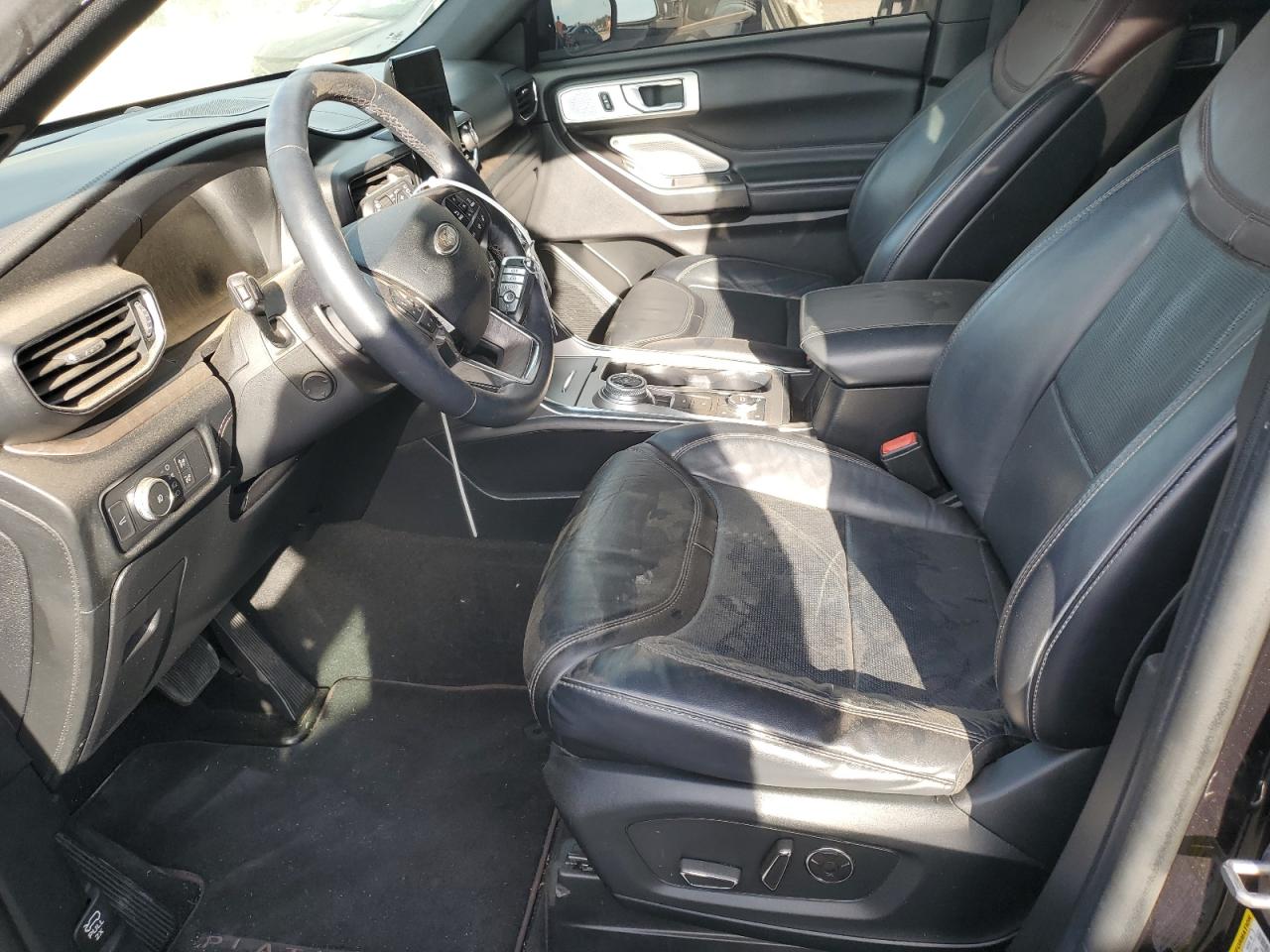 2020 FORD EXPLORER PLATINUM photo 19