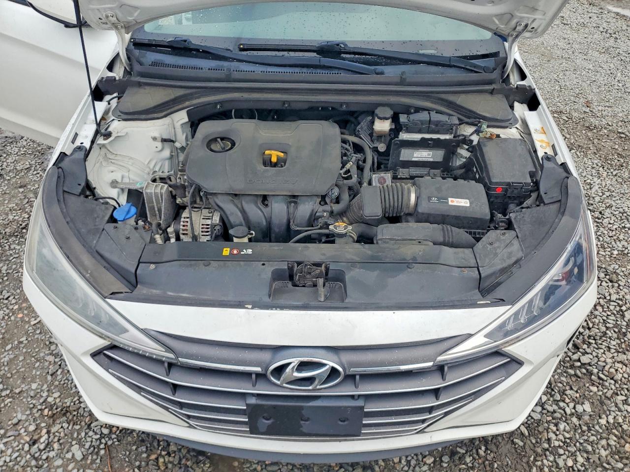 2019 HYUNDAI ELANTRA SE photo 21