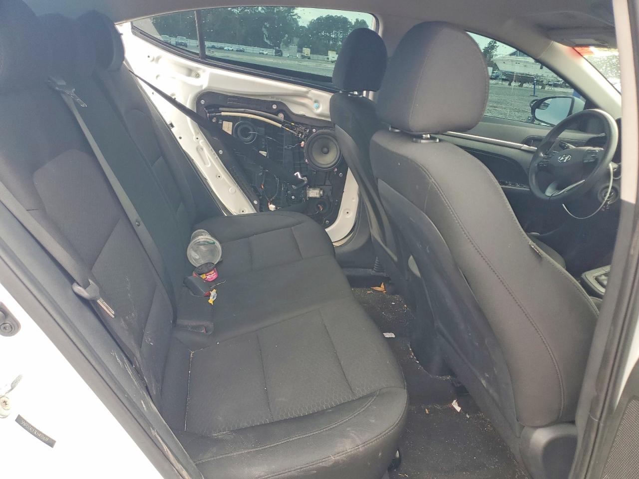 2019 HYUNDAI ELANTRA SE photo 19