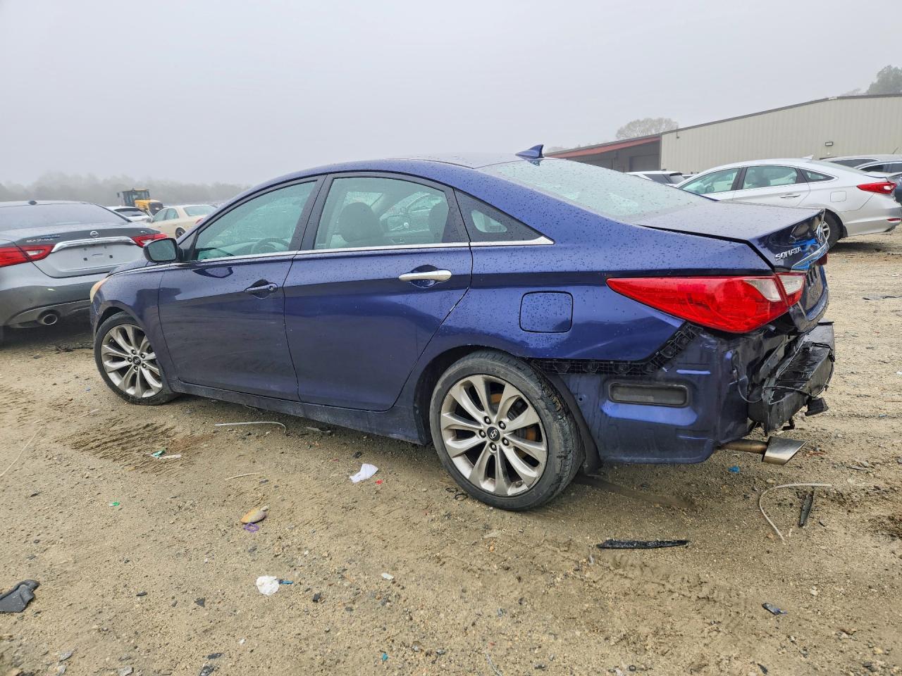 2012 HYUNDAI SONATA SE photo 4
