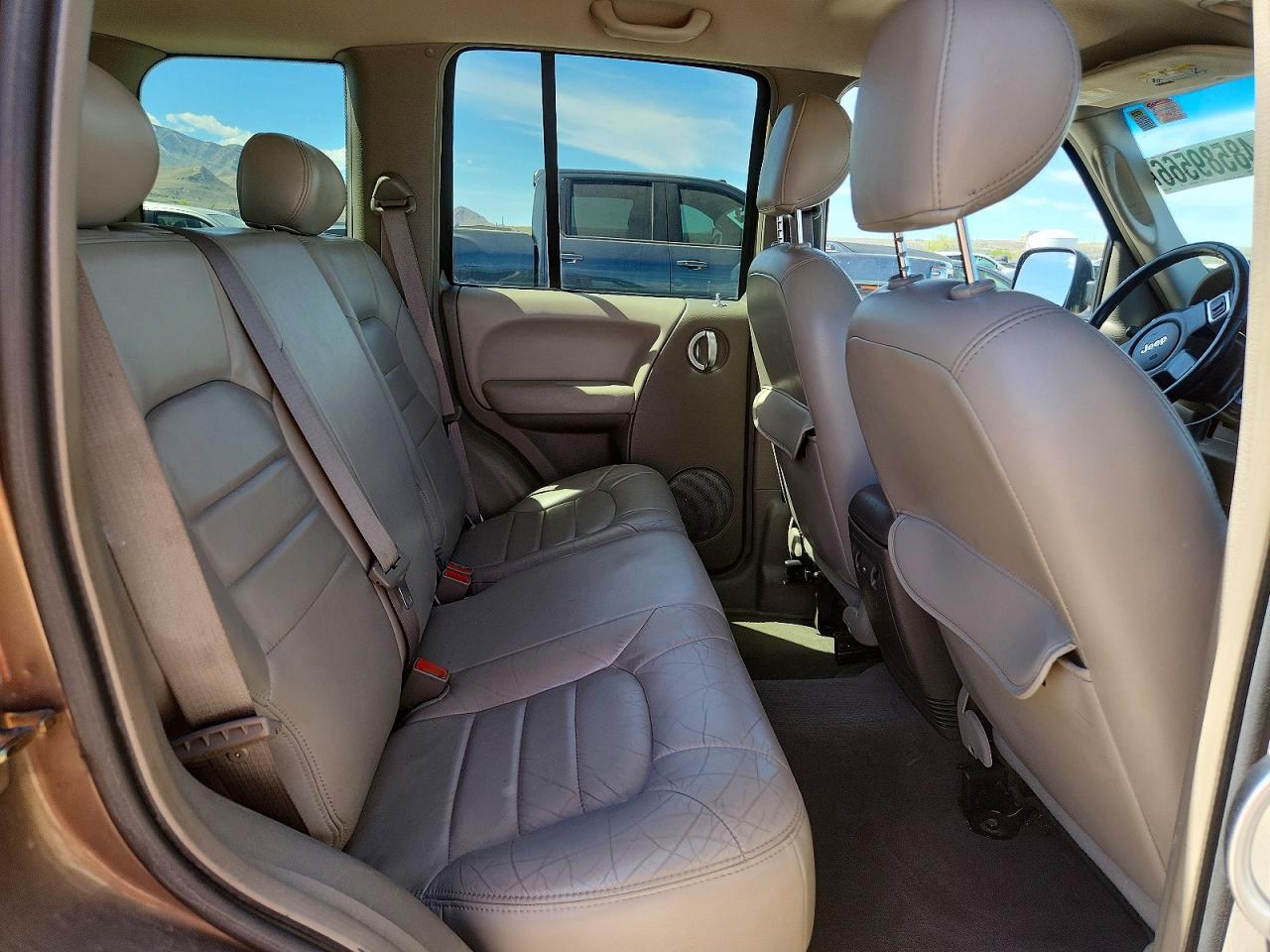 2002 JEEP LIBERTY LIMITED photo 10