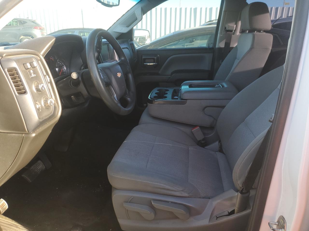 2018 CHEVROLET SILVERADO K1500 photo 7
