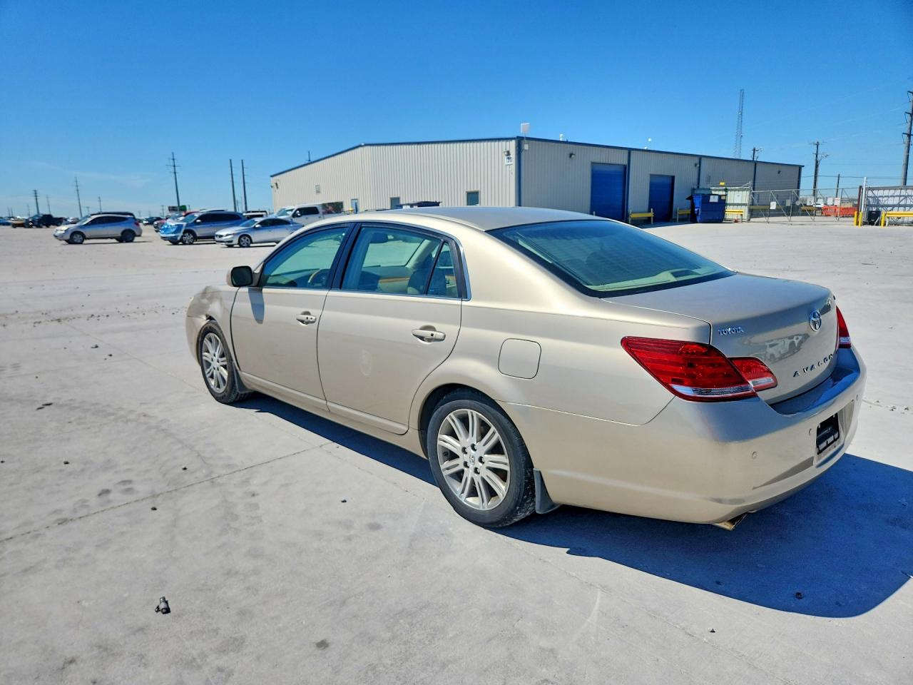 2005 TOYOTA AVALON LIMITED photo 4