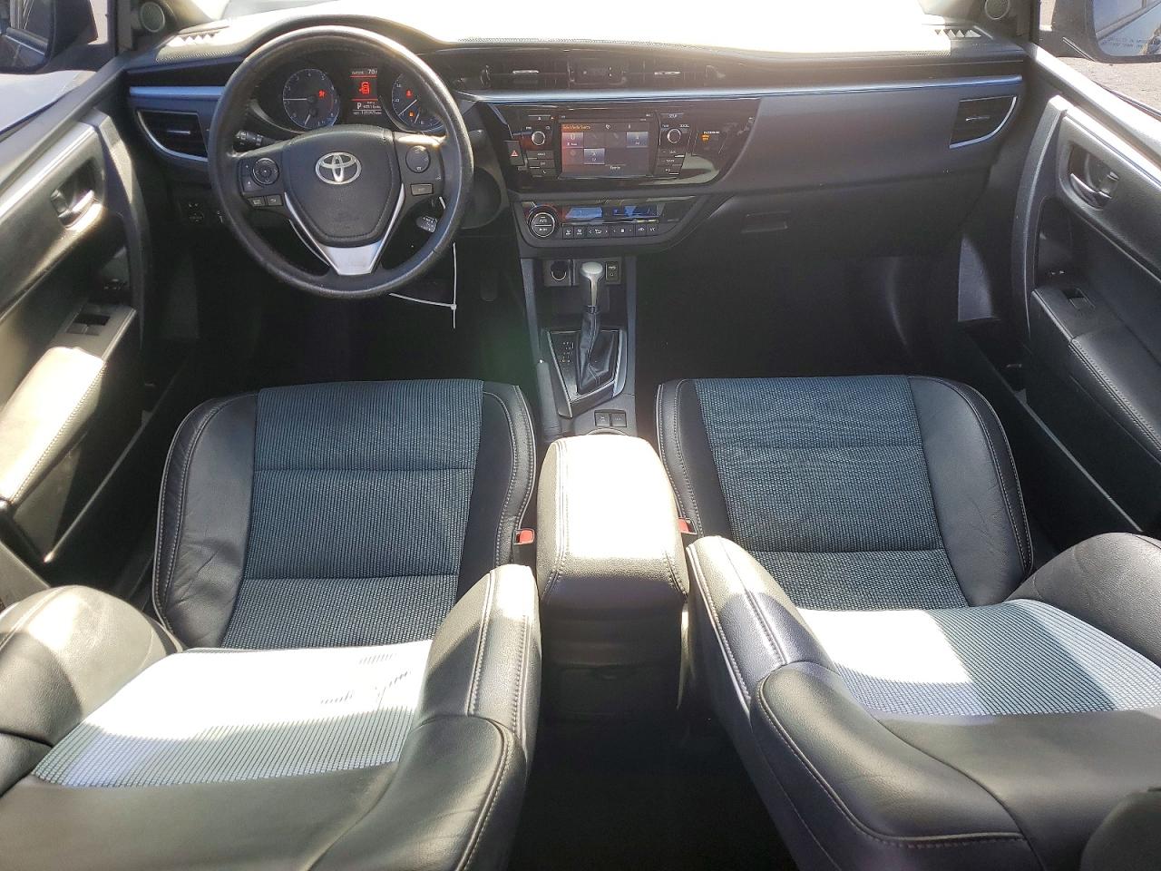 2015 TOYOTA COROLLA S PLUS photo 15