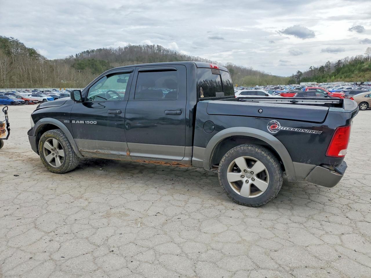 2011 DODGE RAM 1500 photo 3