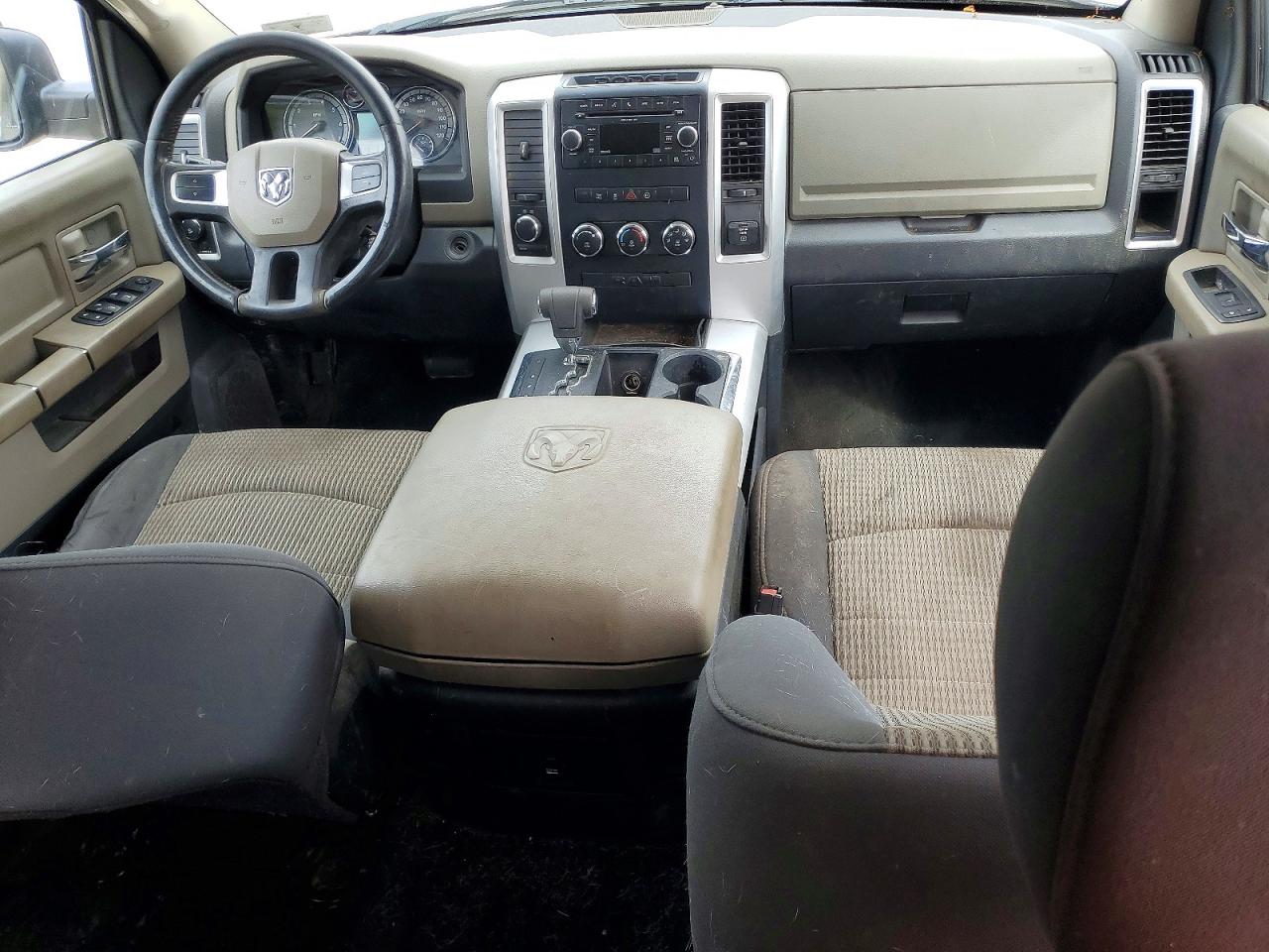 2011 DODGE RAM 1500 photo 15